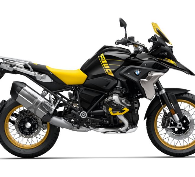 2021-BMW-R1250gs-adventure-motorcycle-4