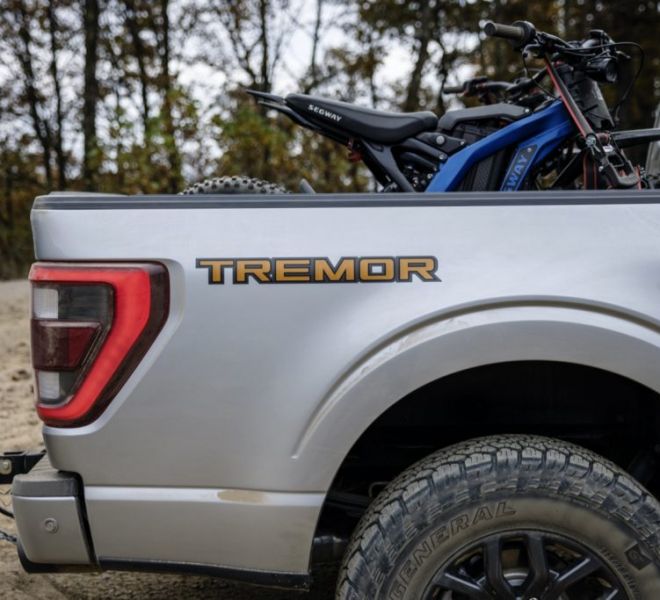 2021-Ford-F-150-Lariat-Tremor-Exterior-032-side-of-box-Tremor-logo-1024x683