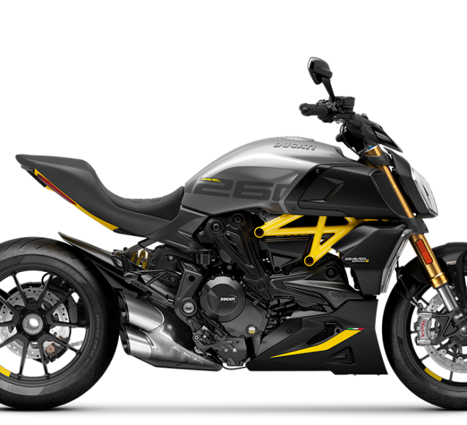 Diavel-1260-S-BYG-MY22-Model-Preview-1050x650