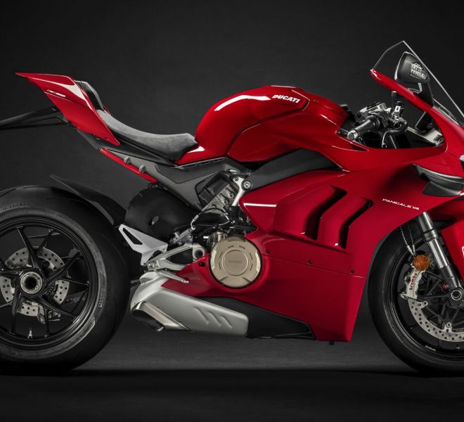 ducati-panigale-v4-2021-01